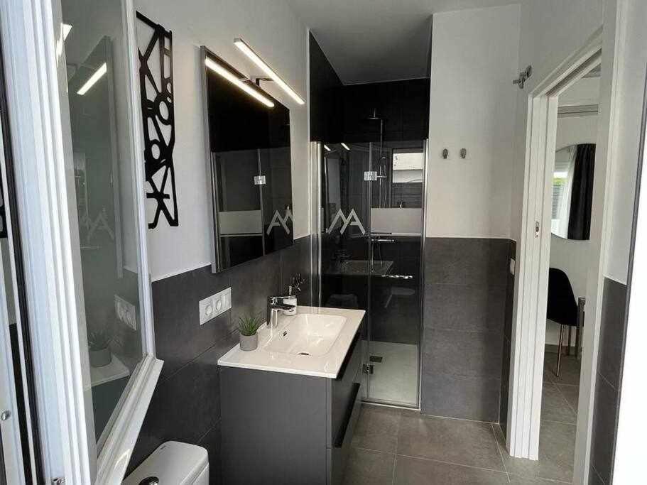 XVIII B Suite Apartamentos Morales & Arnal Ronda Dış mekan fotoğraf