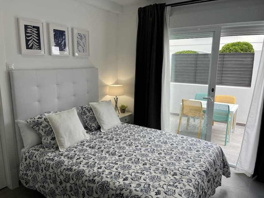 XVIII B Suite Apartamentos Morales & Arnal Ronda Dış mekan fotoğraf